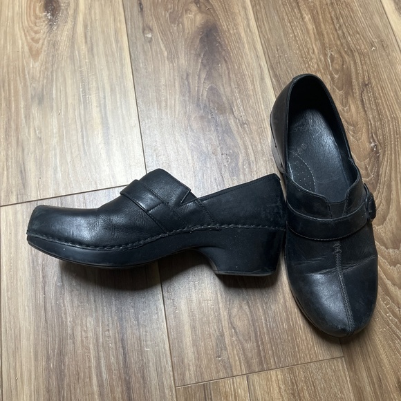 Dansko Leather Clog - Picture 2 of 4